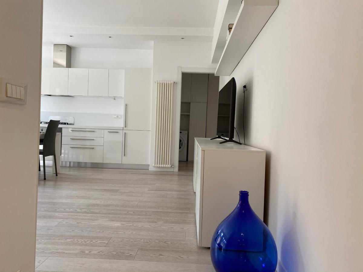 Appartamento Suitelowcost Ponti Naviglio *