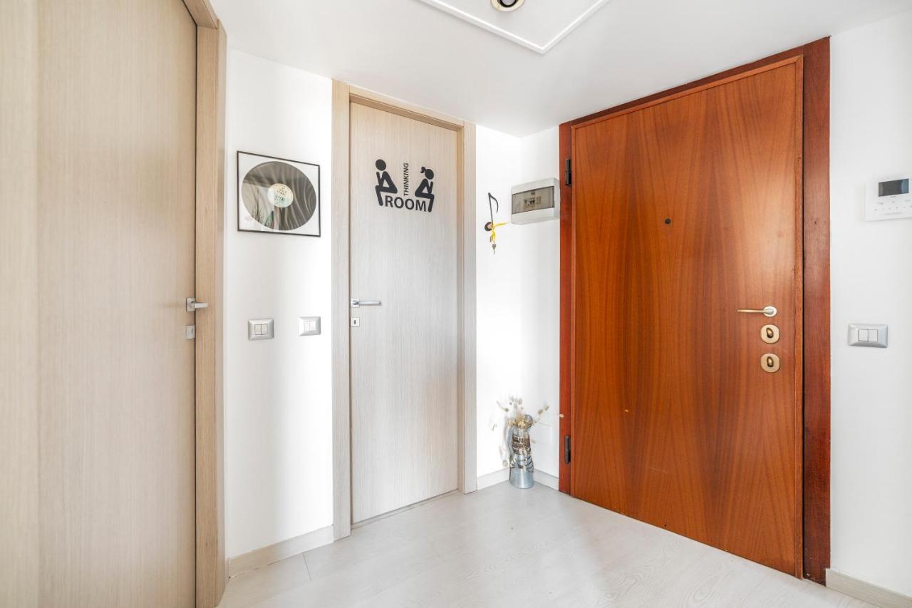 Leilighet Precotto Comfortable Flat With Balcony Milano