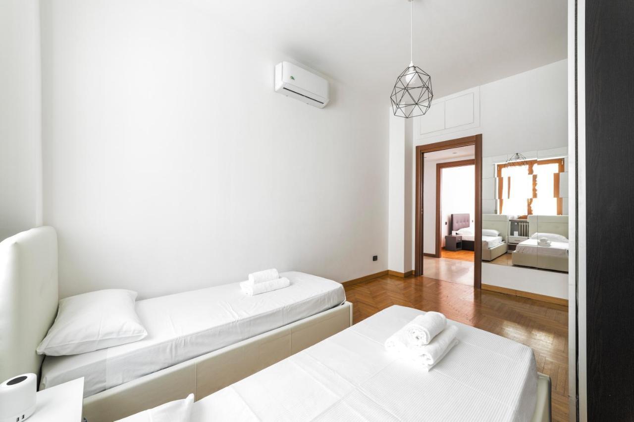 Cenisio M5 Lovely - With Balcony! Lejlighed *