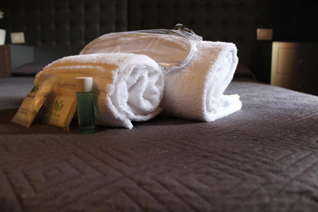 Ares Hotel