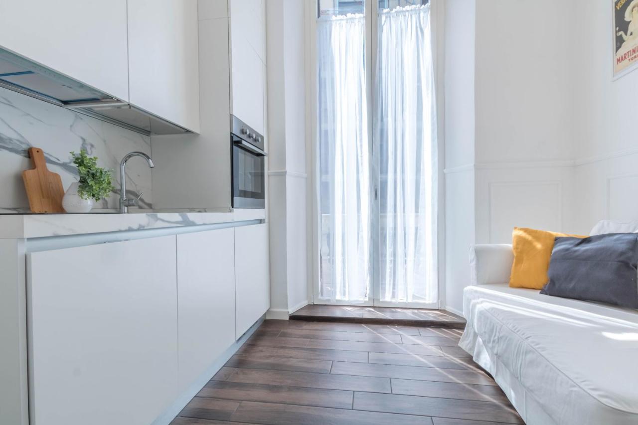 Joivy Chic For 3 Close To Sempione Park Appartamento *