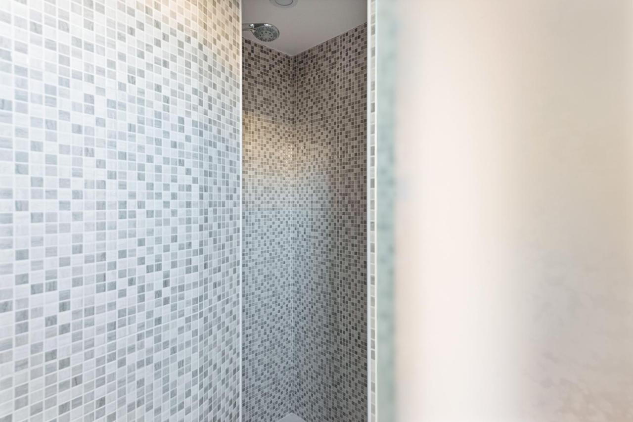 Joivy Bright And Cozy Studio For 2 In Porta Genova Milano