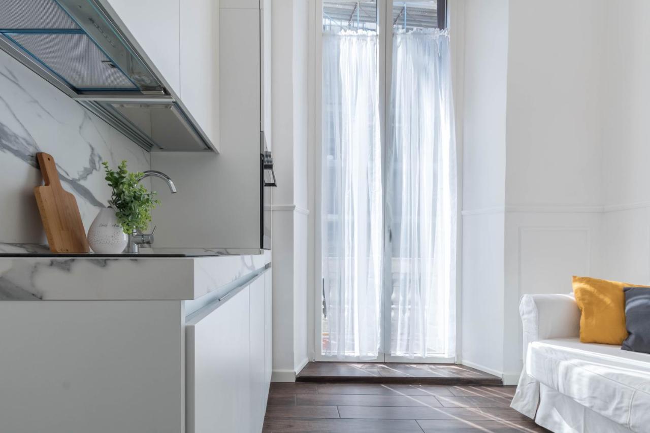 Joivy Chic For 3 Close To Sempione Park Milano