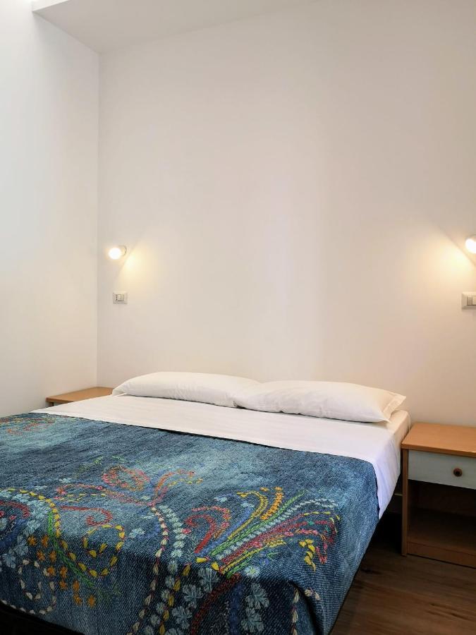 Joy Apartment *