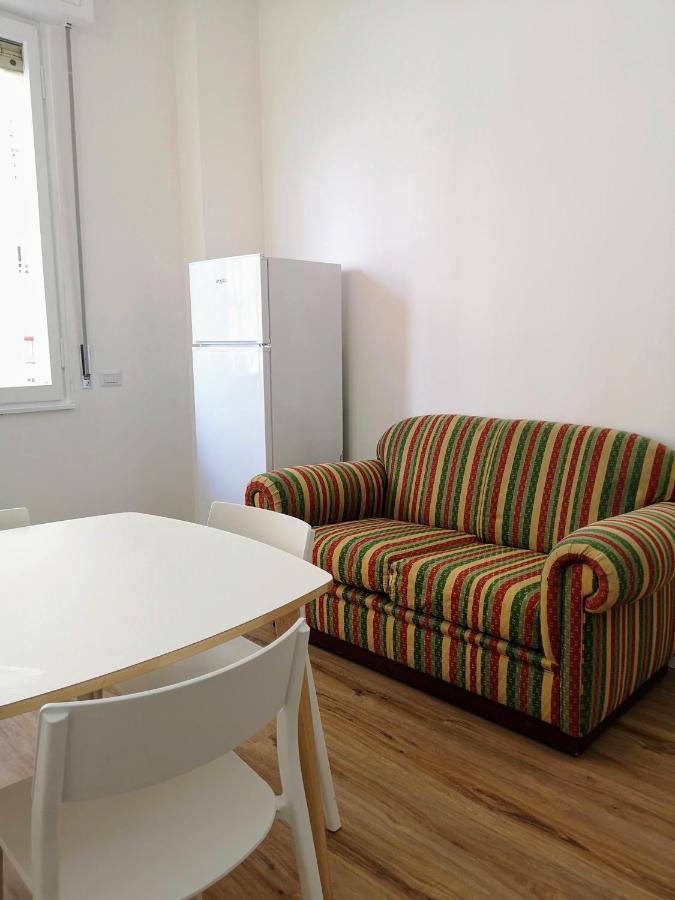 Joy Apartment *