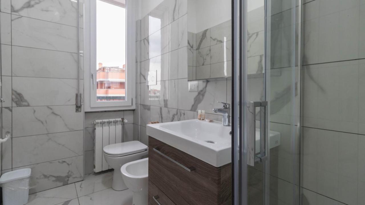 Apt24 - Modern With Balcony * Milano