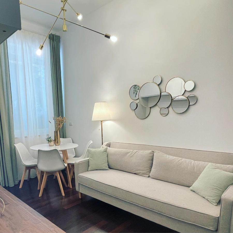 Bilocale Di Prestigio: Centro *