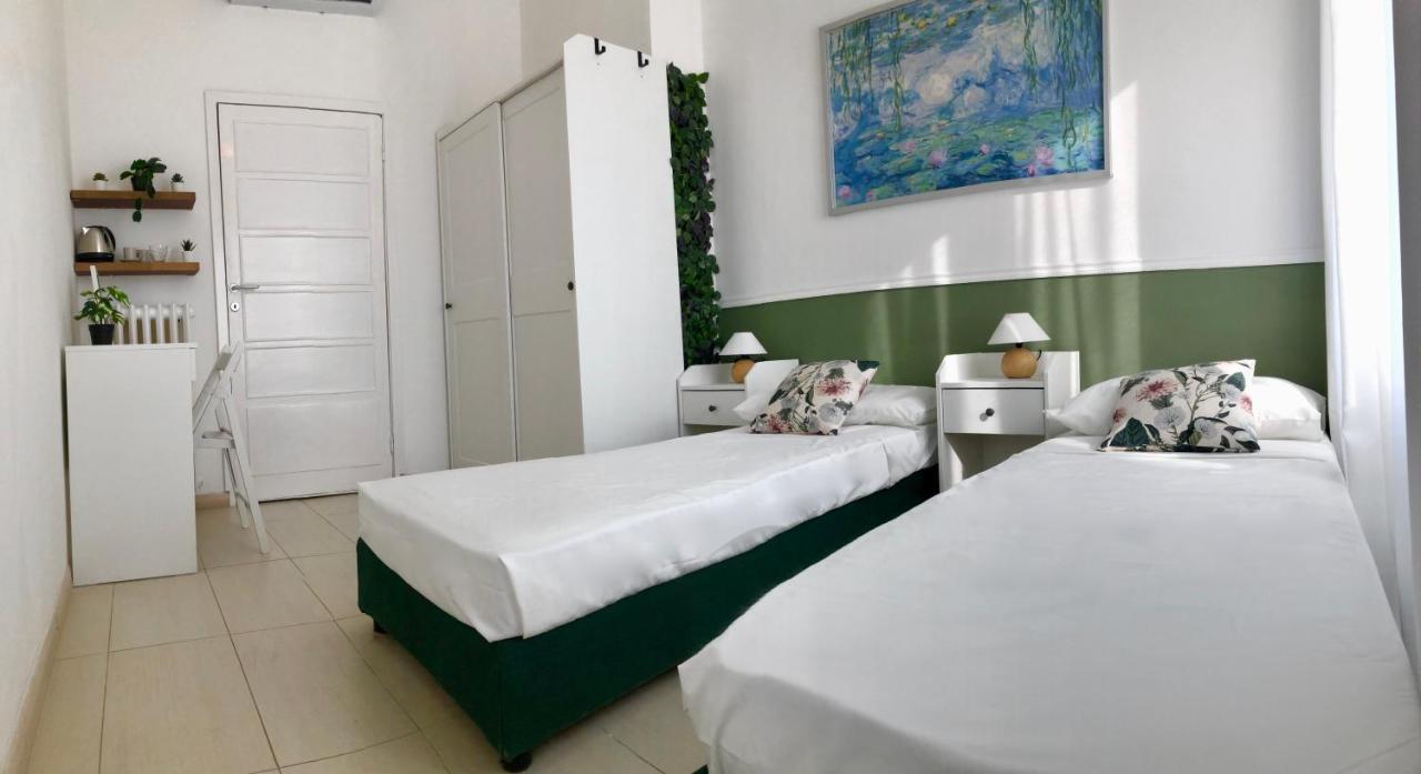 Marco Polo Greenroom * Milan