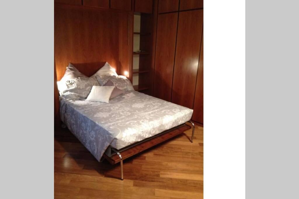 Milano Cairoli - 5 min from Duomo Milano