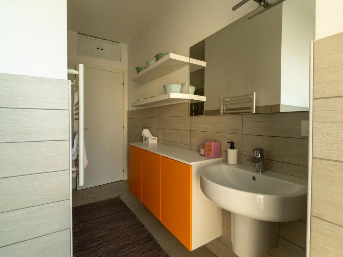 The Best Rent - Spacious Four-bedroom Close To Forlanini Distrct Leilighet