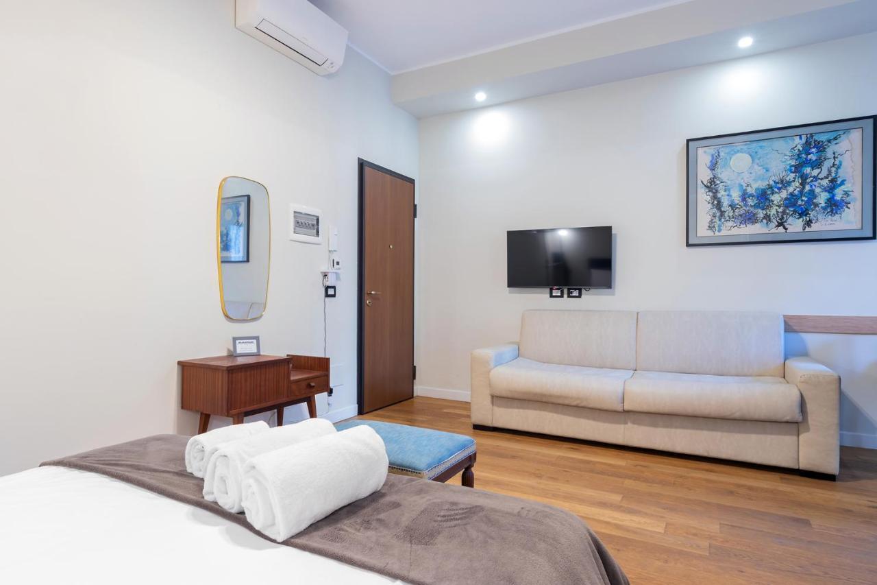 Retreats Repubblica * Milano