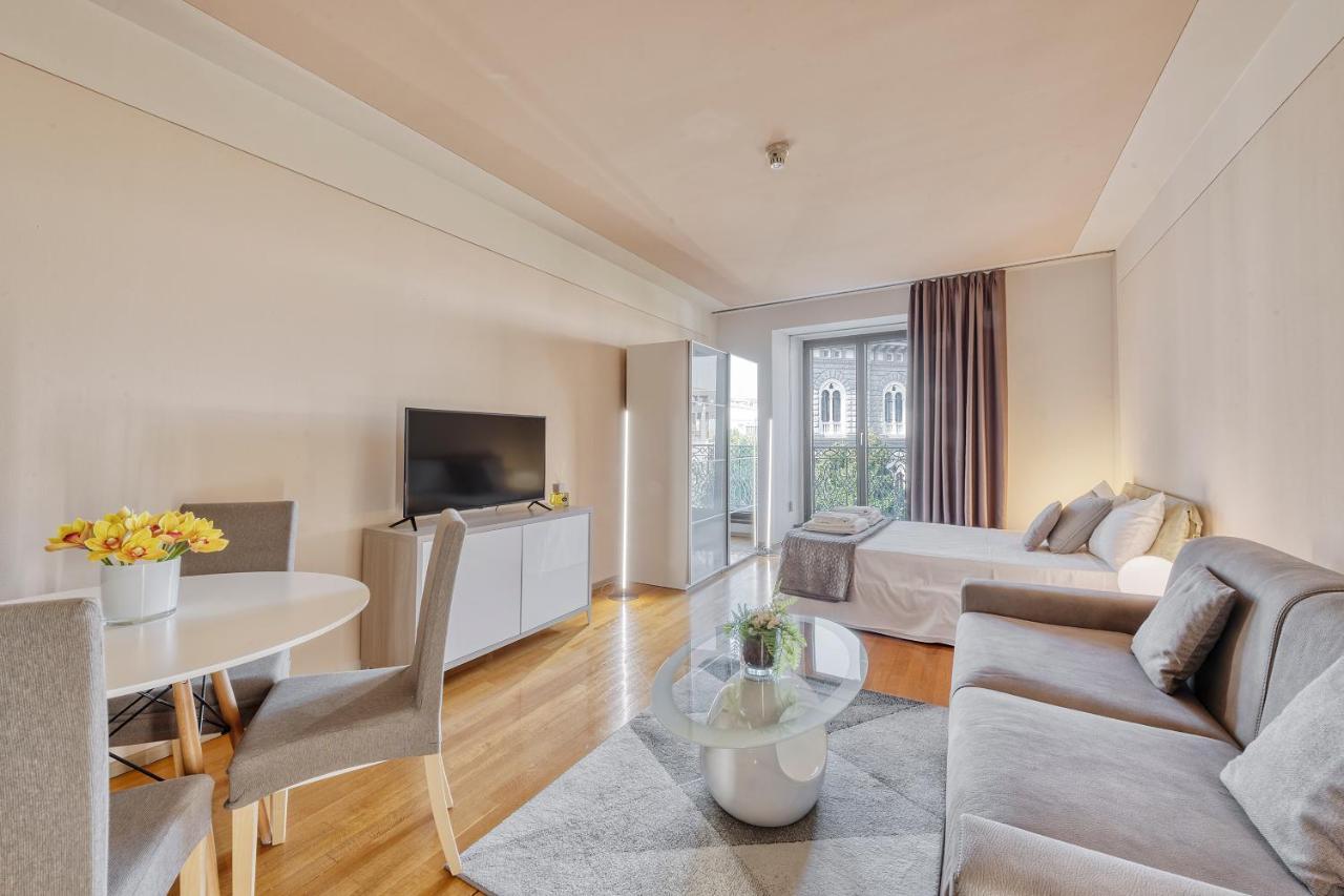 Apartment Royal - Centro Duomo Milan