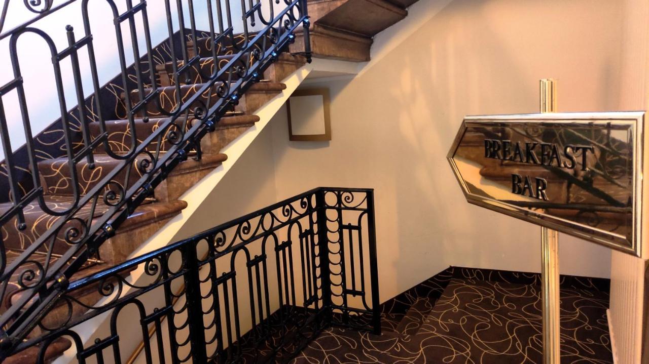 Mokinba Montebianco Hotel Mailand