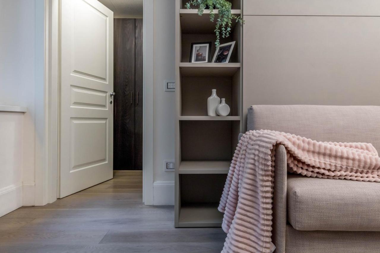 Joivy Elegant Studio For 2 Near Duomo Di Apartment Mailand