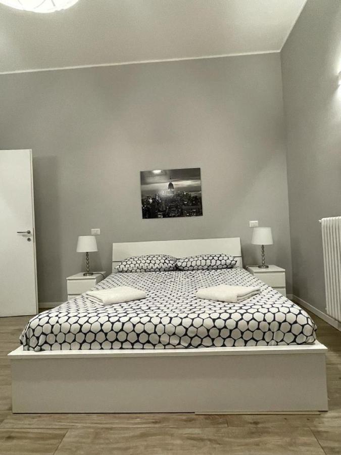 Jr Mm3 Repubblica -stazione-centro Direz- C3 Apartment