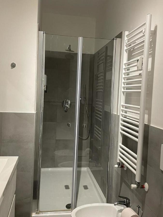 Jr Mm3 Repubblica -stazione-centro Direz- C3 Apartment *