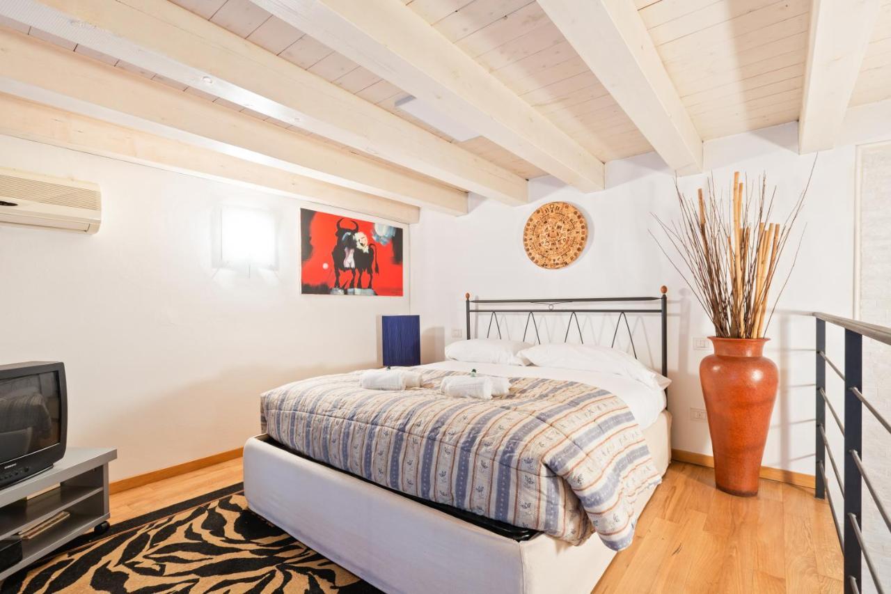 Loft Di Design Porta Romana/corso Lodi Leilighet