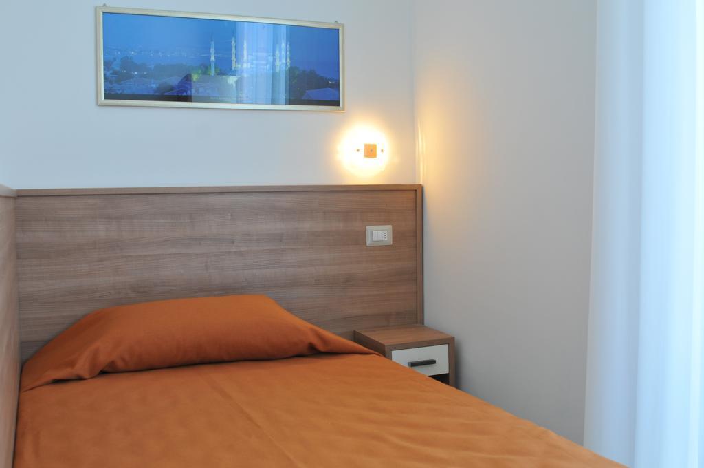 Montecarlo 3* Milano