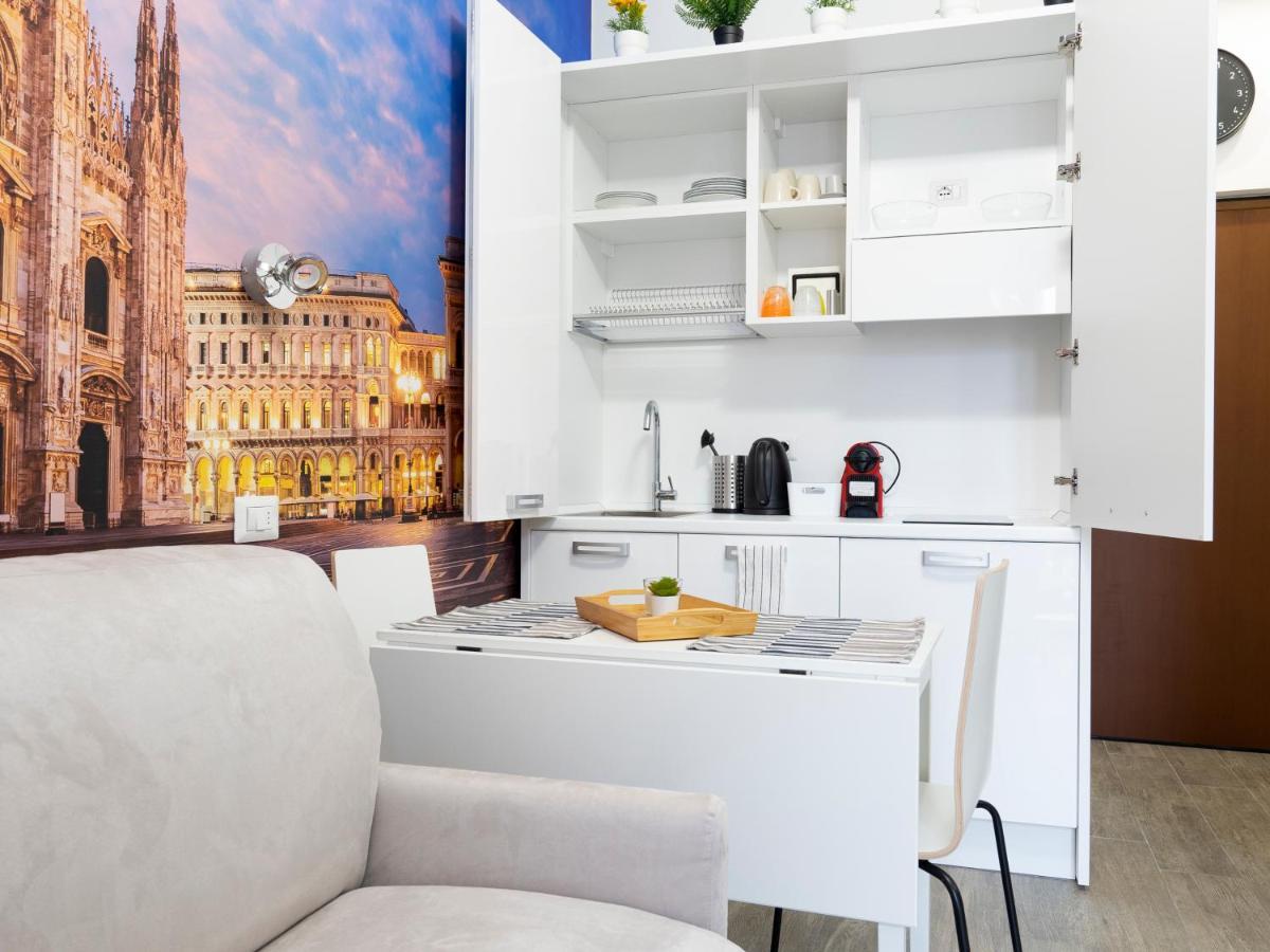 Macchi * Milano