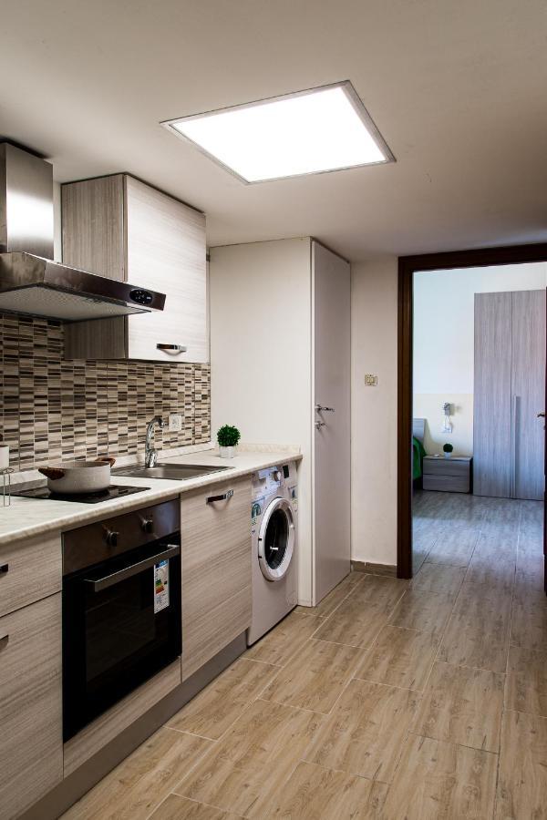 Lorenteggio 209 *