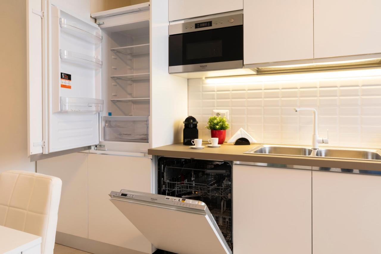Bicocca - 2 Bedrooms Leilighet Milano