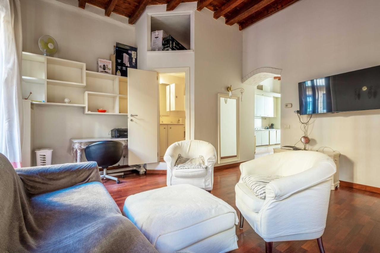 Cozy And Fancy Studio On The Navigli By Easylife Milano