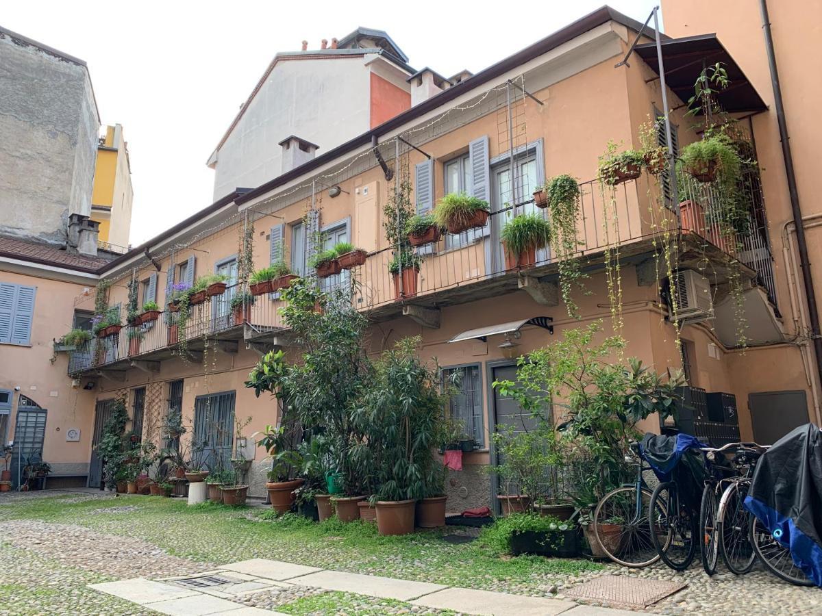 Bilocale Di Ringhiera In Corso Como/garibaldi Apartment *