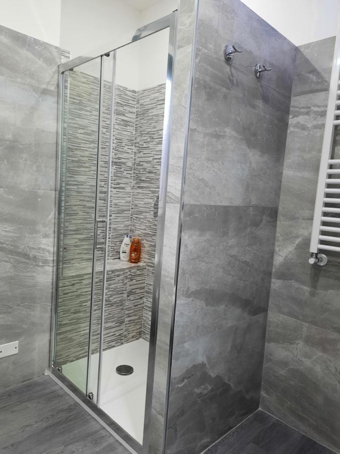 Appartement Bnbutler - Manzotti - Bilocale Ristrutturato E Arredato A Nuovo, Dergano Milaan