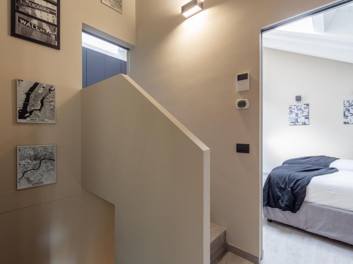 The Rent - Spacious In Paolo Sarpi *