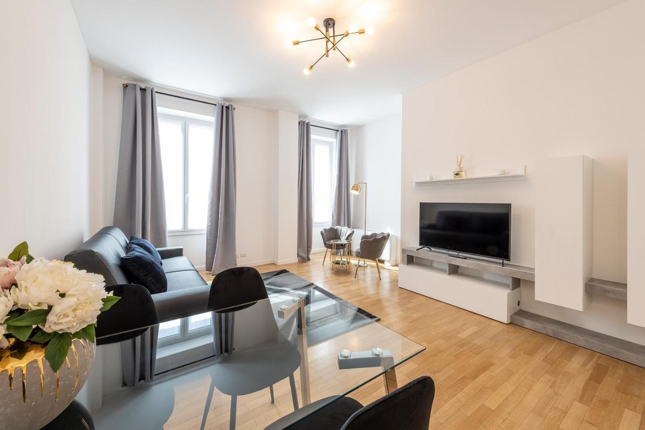 Royal - Centro Cadorna Appartement