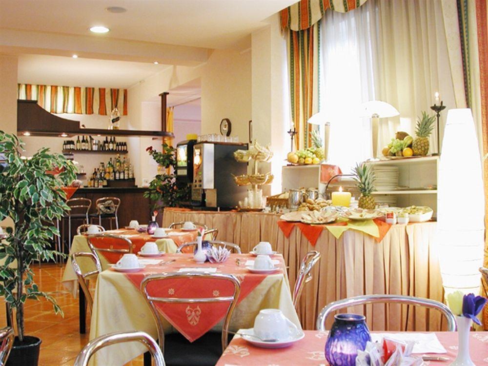 Hotel Rex