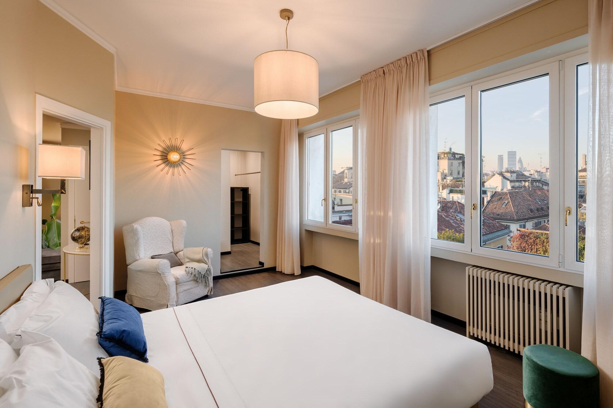 Hotel Mentana, By R Collection