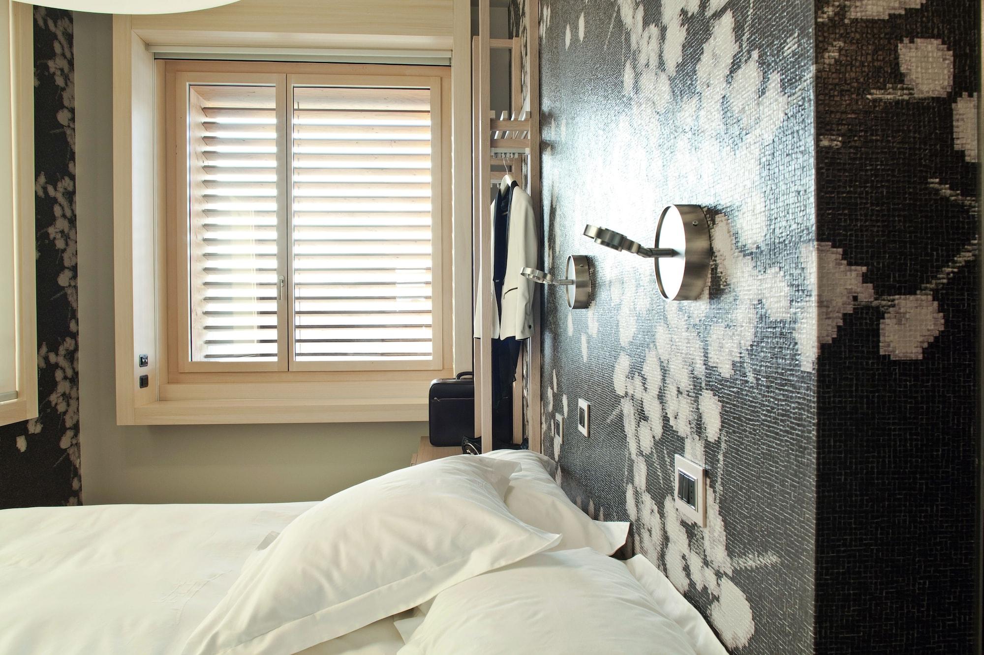 Hotel Nu 4*