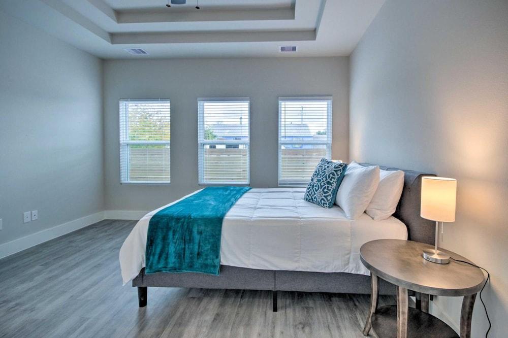 Hotel Genius Downtown 3*