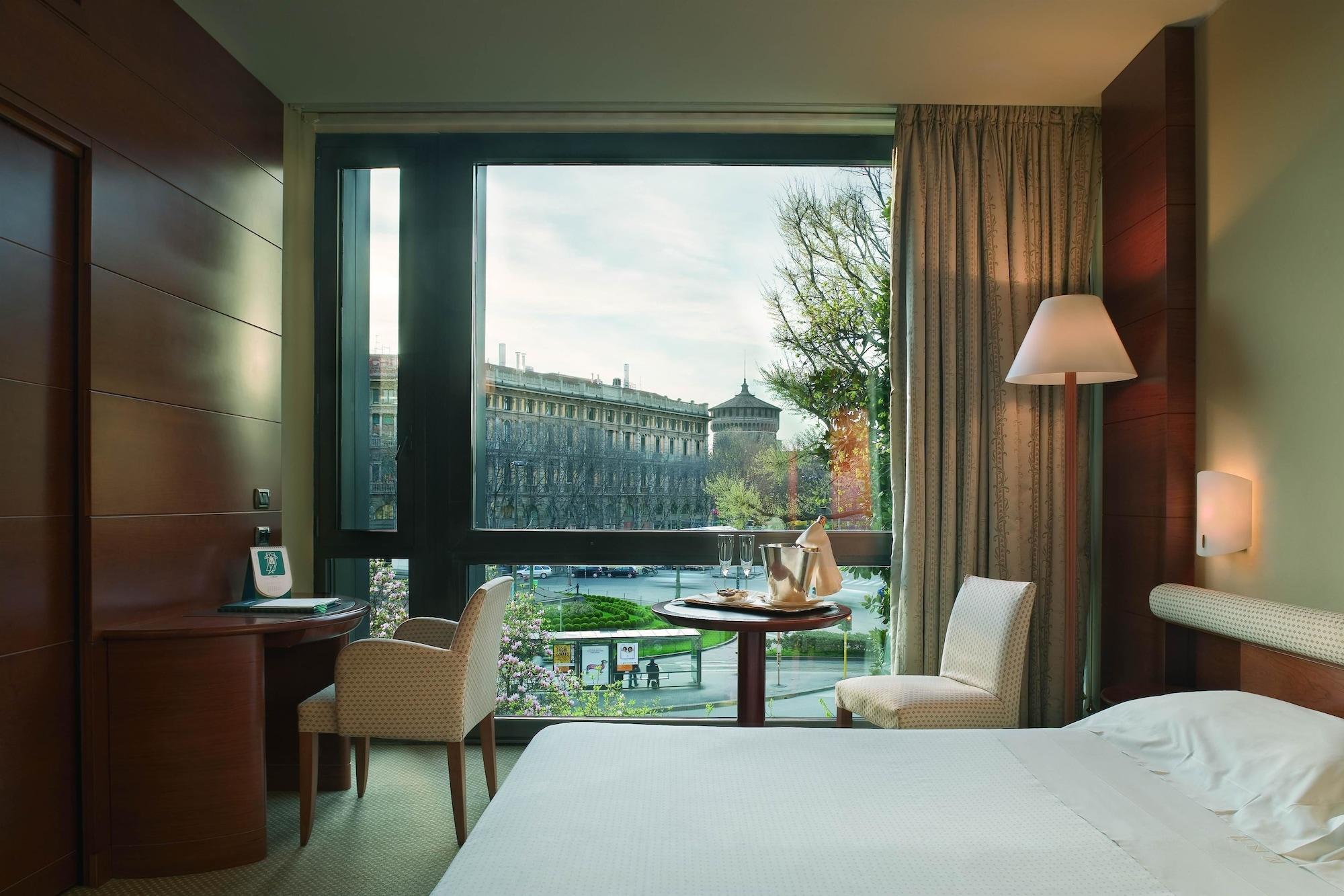 Hotel Cusani Milan