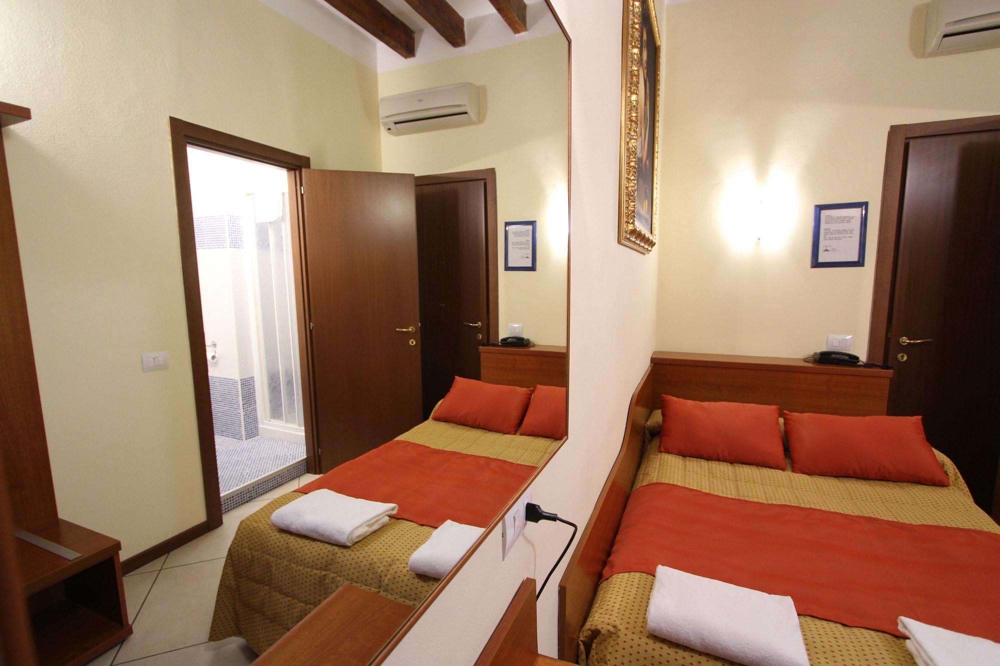 Hotel Demo' 3*
