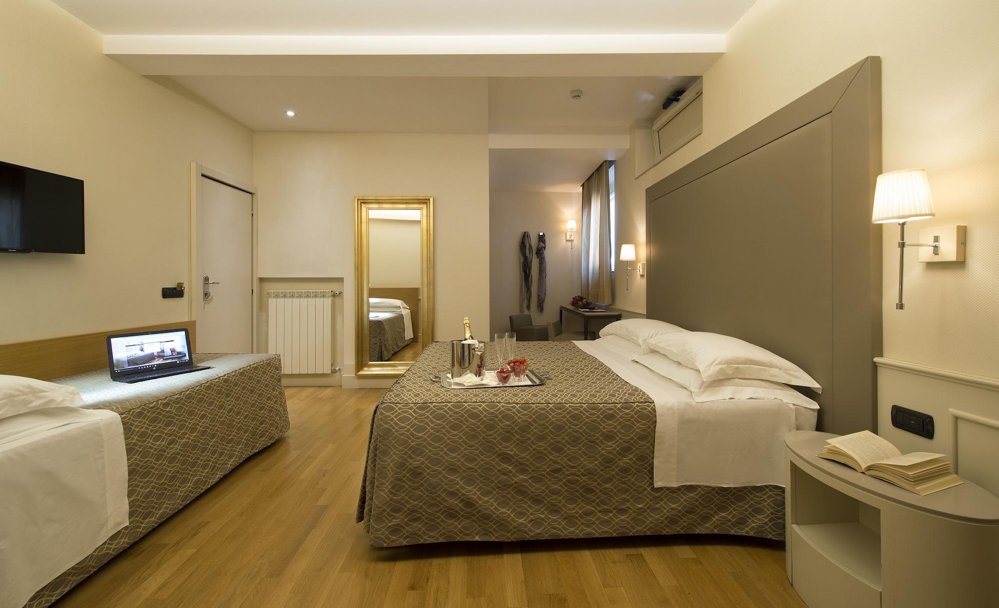 Fenice Hotel 3*