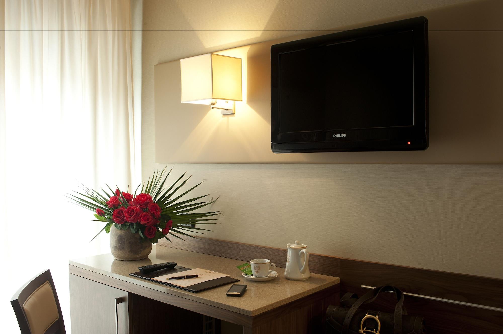Fenice 3*