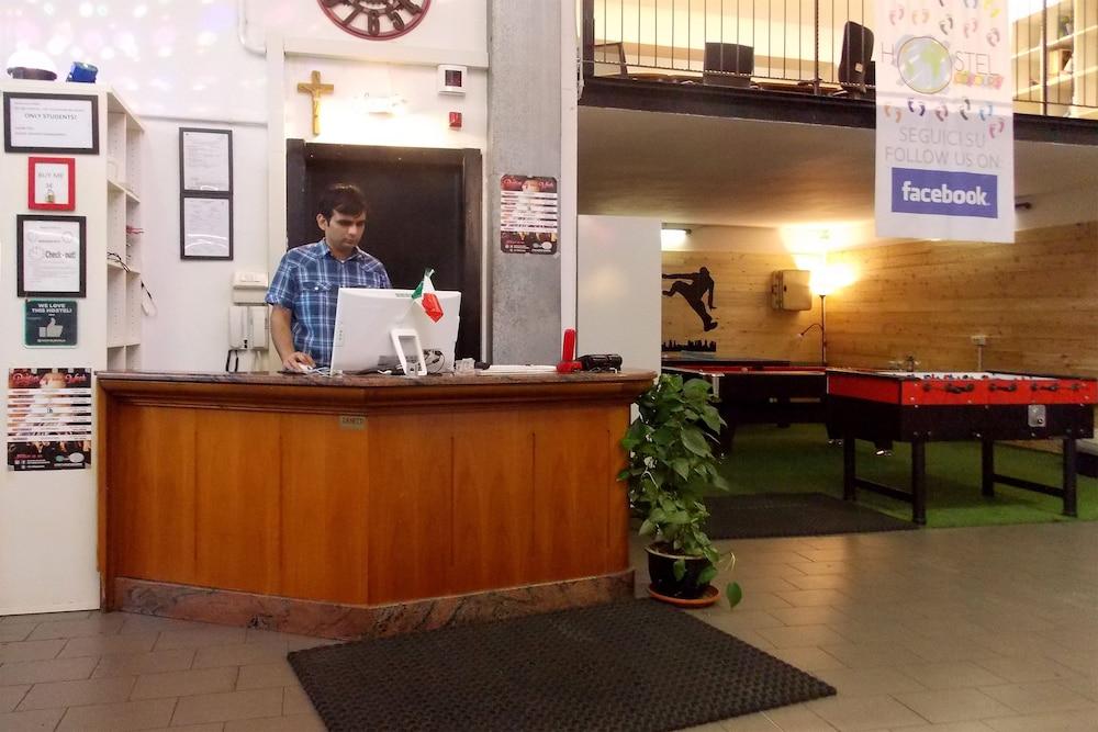 Colours Hostel