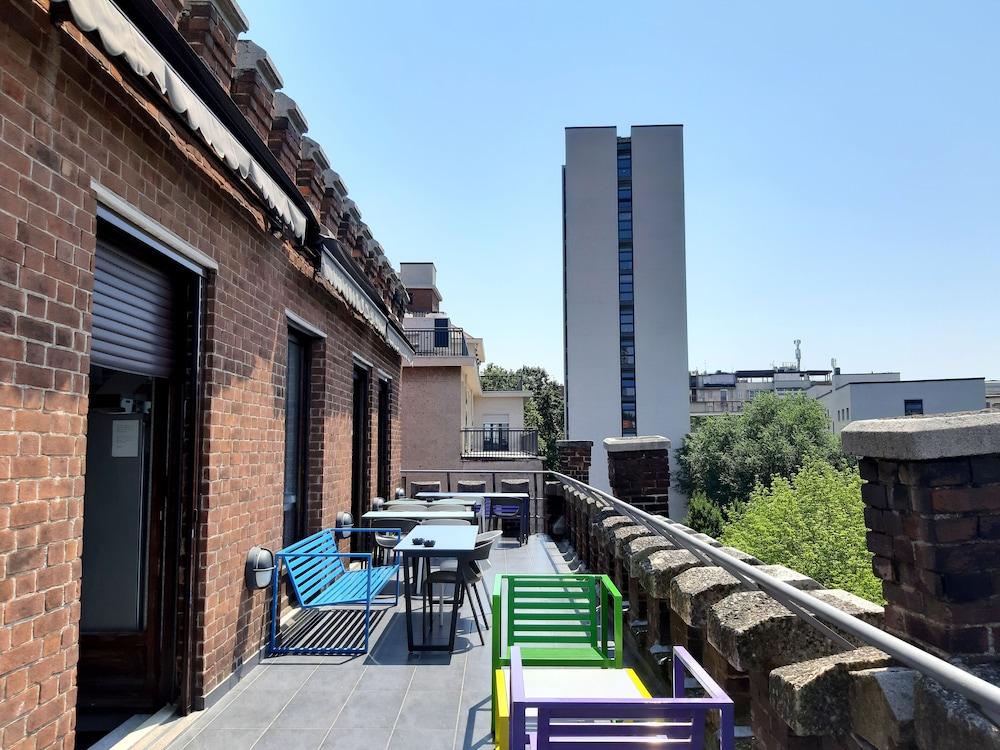 Babila Hotel