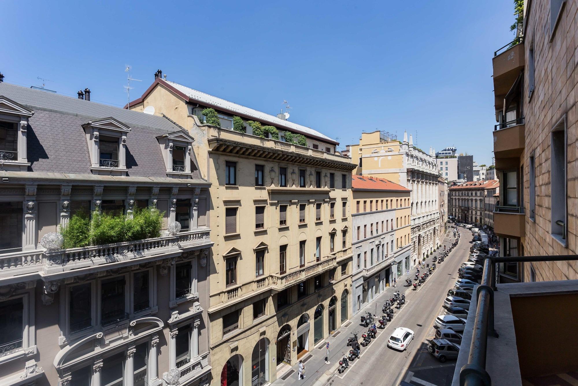 Aparthotel Durini Milan