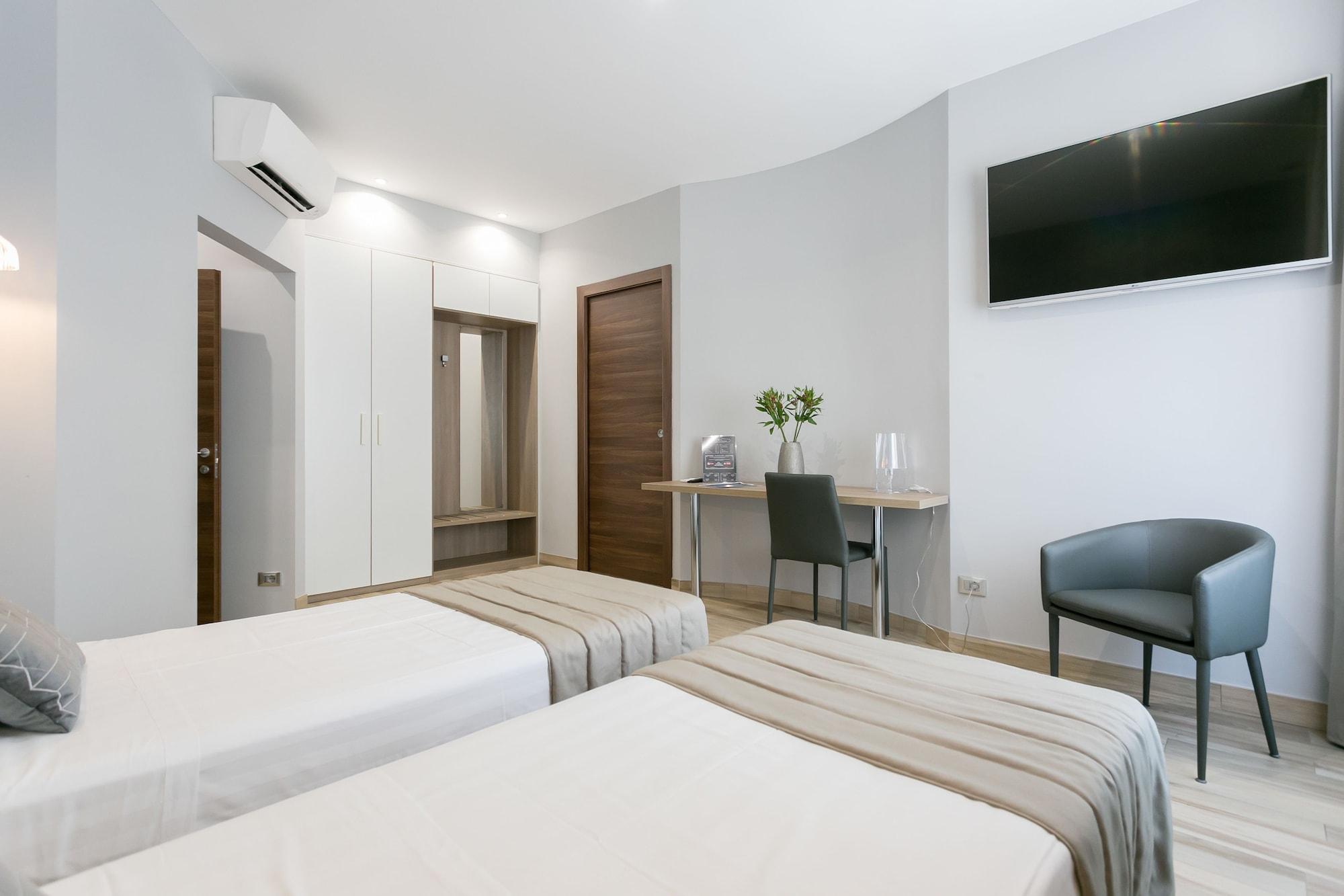 Durini 2* Milan