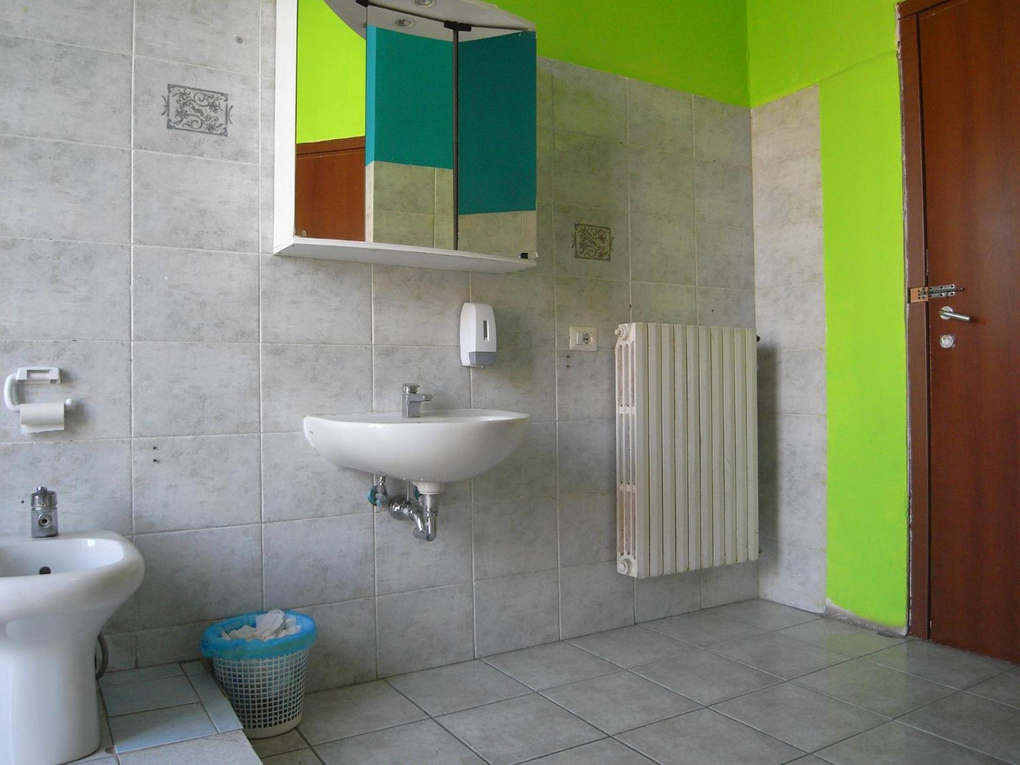 Hostel California *