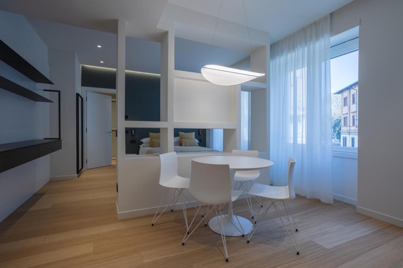 Sant'ambrogio Apartments, Reception H24 Apartment