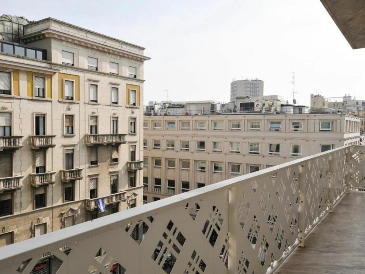 Palazzo Beltrade By Halldis Apartment Milan