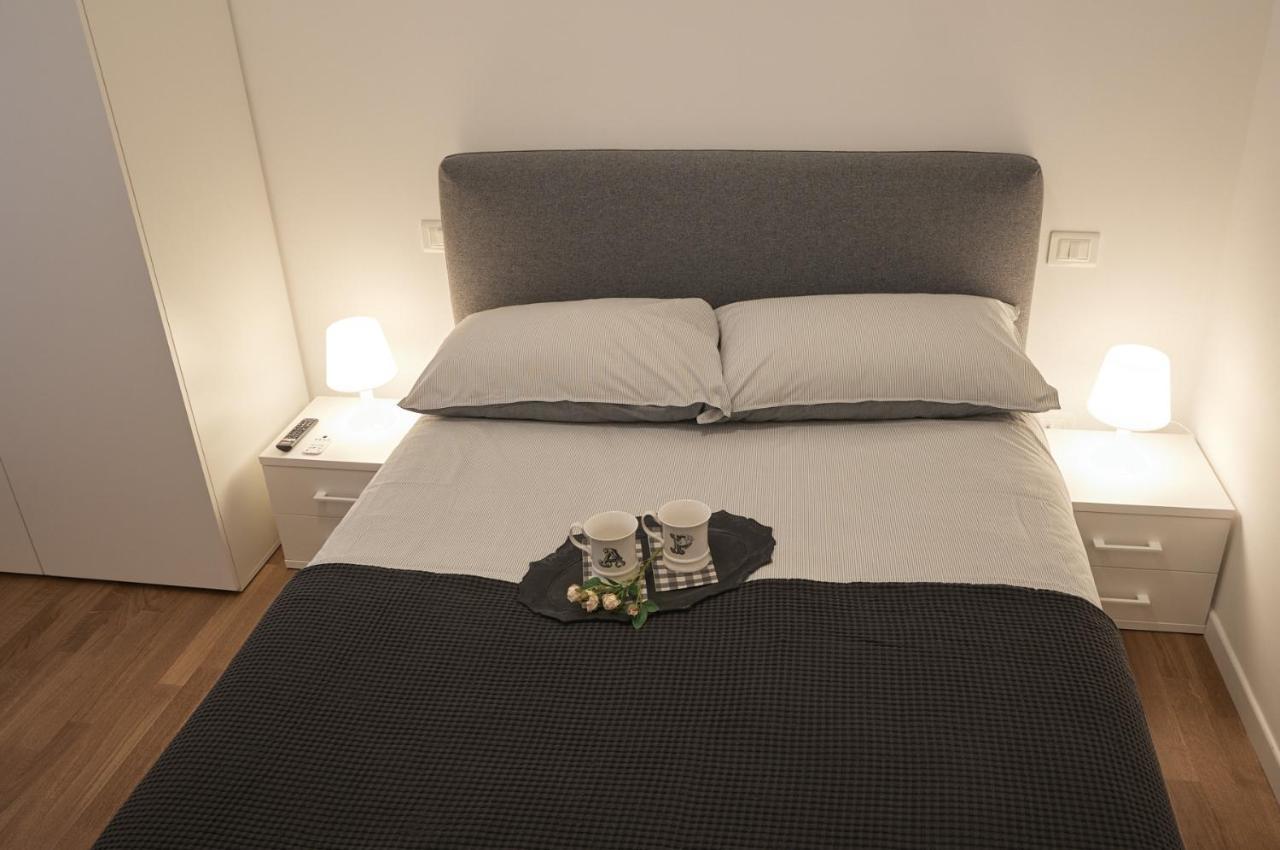 G62 Confortevole Bilocale Zona Stazione Appartement Milaan