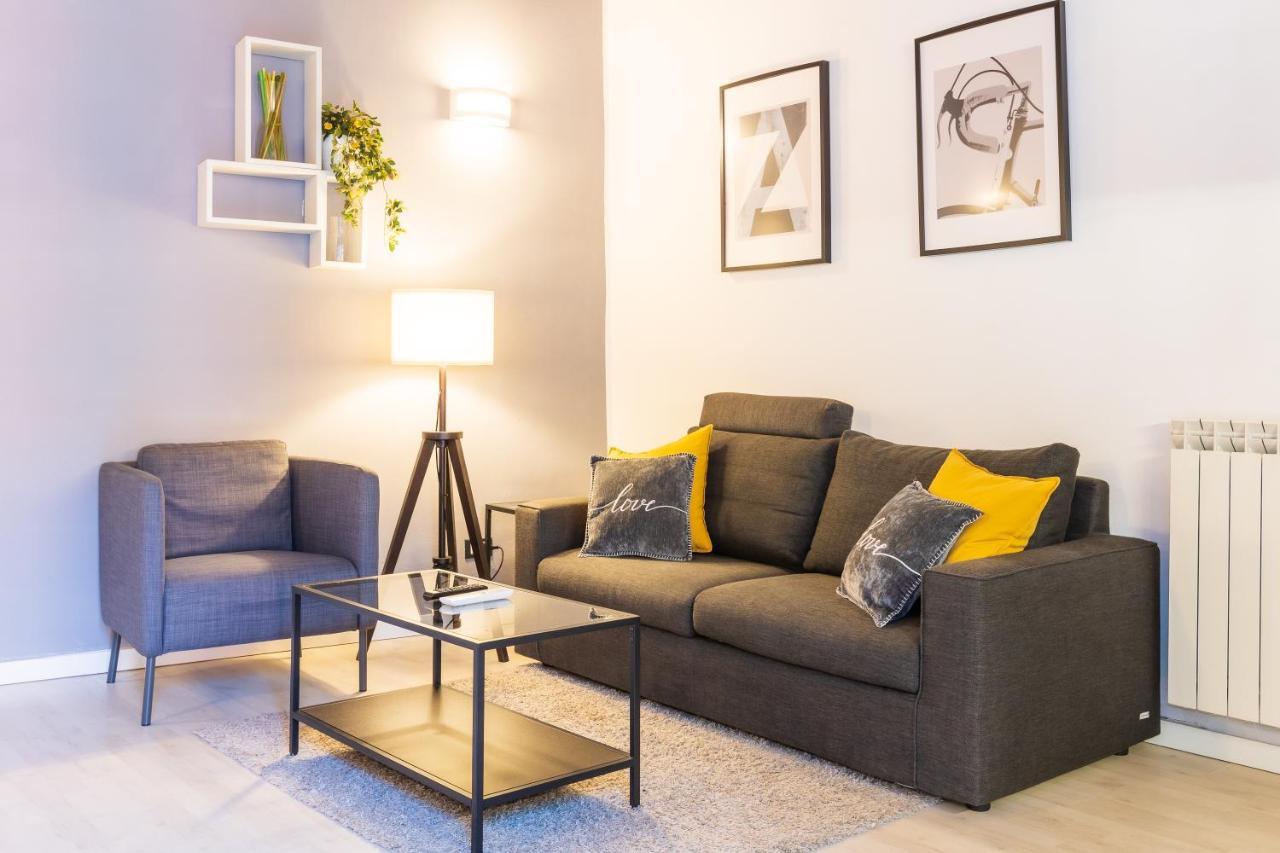 Apartment - Alzaia Naviglio Grande Milan