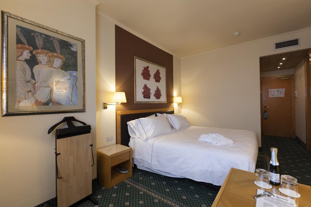 Regina Hotel Milan