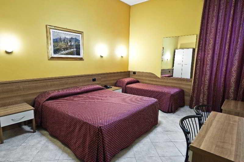 Hotel Ibis Styles Centro 3*