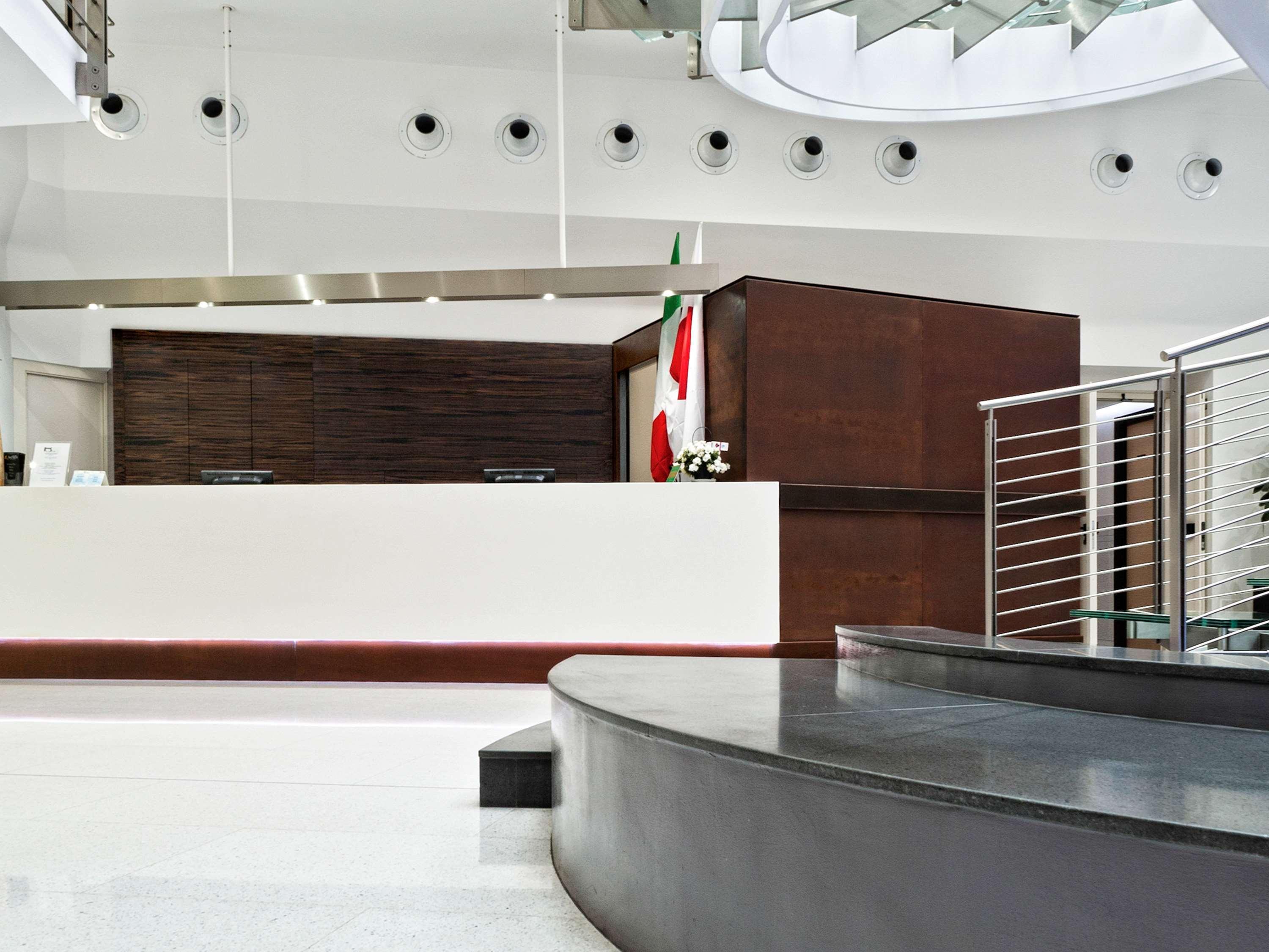 Ibis Styles Centro Hotel 3*